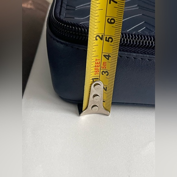 Missoni For Delta Travel /Toiletry Case/Bag Exclusive 2024 Release In Navy Blue - Picture 15 of 16